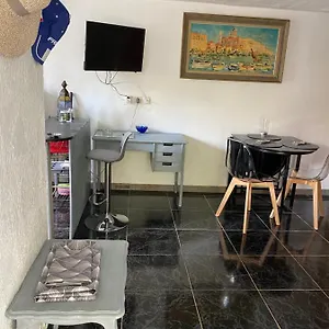 https://jardin-deden.fr-provencehotel.com